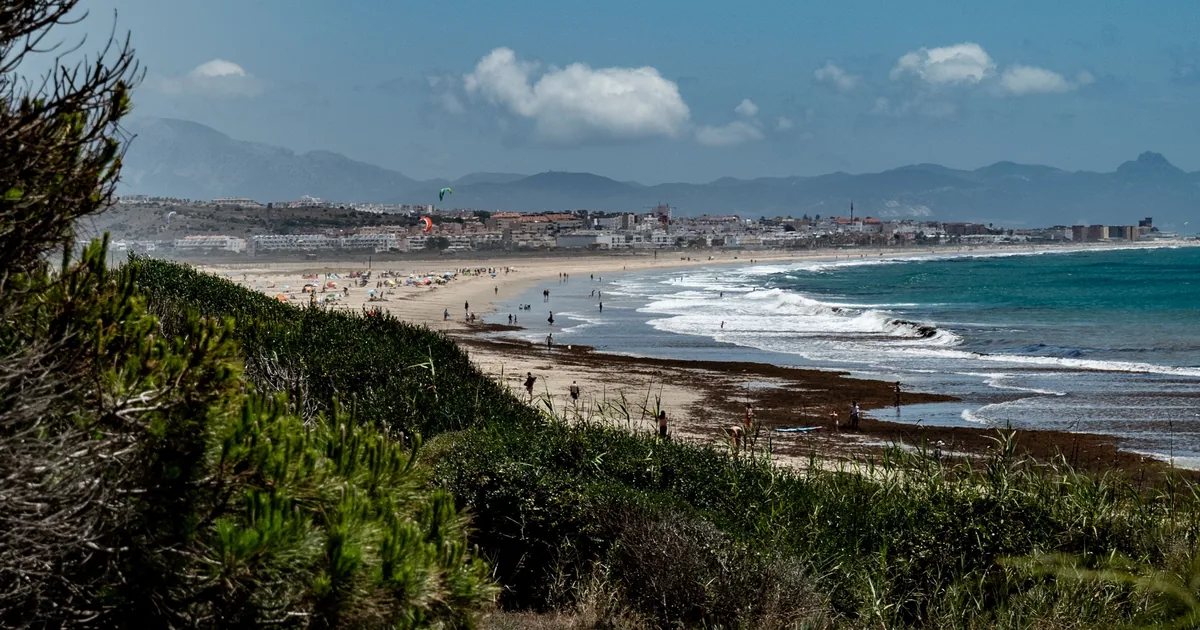 Plage de Los Lances à Tarifa, spot de sports de vent au sud de l'Espagne