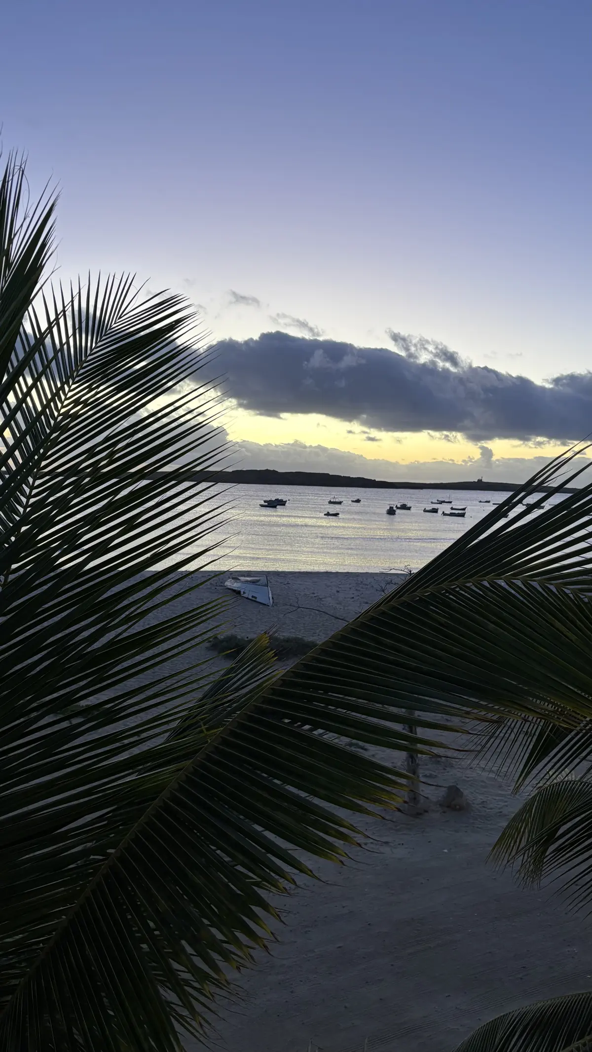 Crépuscule sur la baie de Sal Rei, Boa Vista